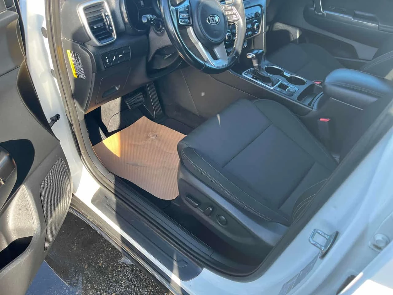 Kia Sportage * EX * CARFAX * БЕЗ ПЪРВОНАЧАЛНА ВНОСКА, снимка 5 - Автомобили и джипове - 53945231