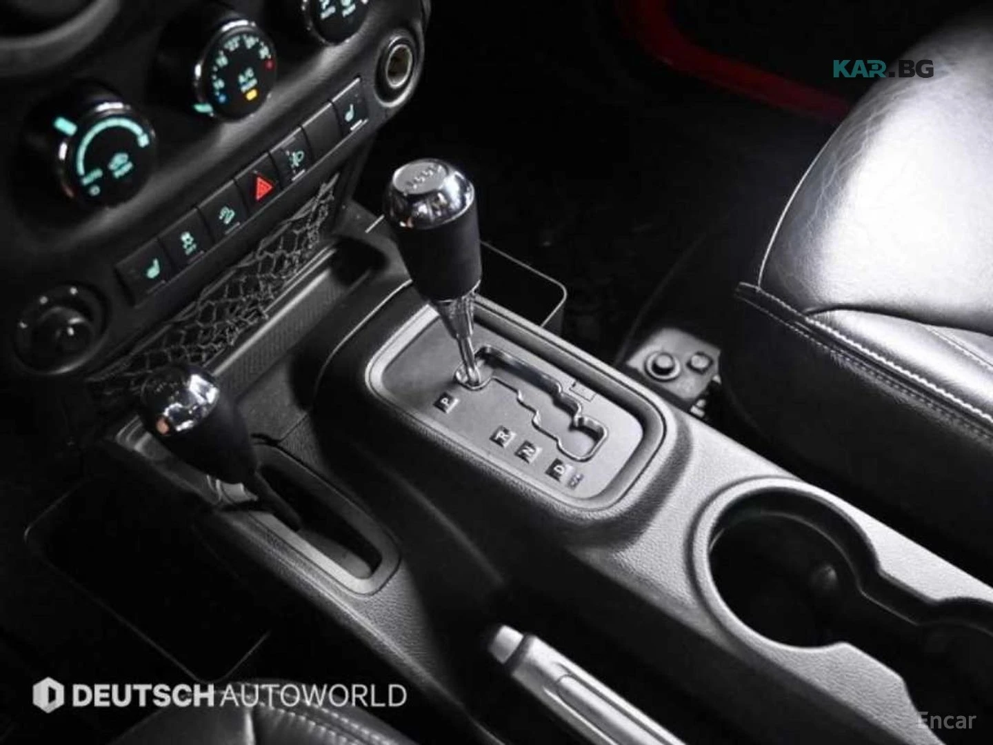 Jeep Wrangler * 3.6* SAHARA* КОЖА* ПОДГРЕВ* КАМЕРА* , снимка 8 - Автомобили и джипове - 54732785