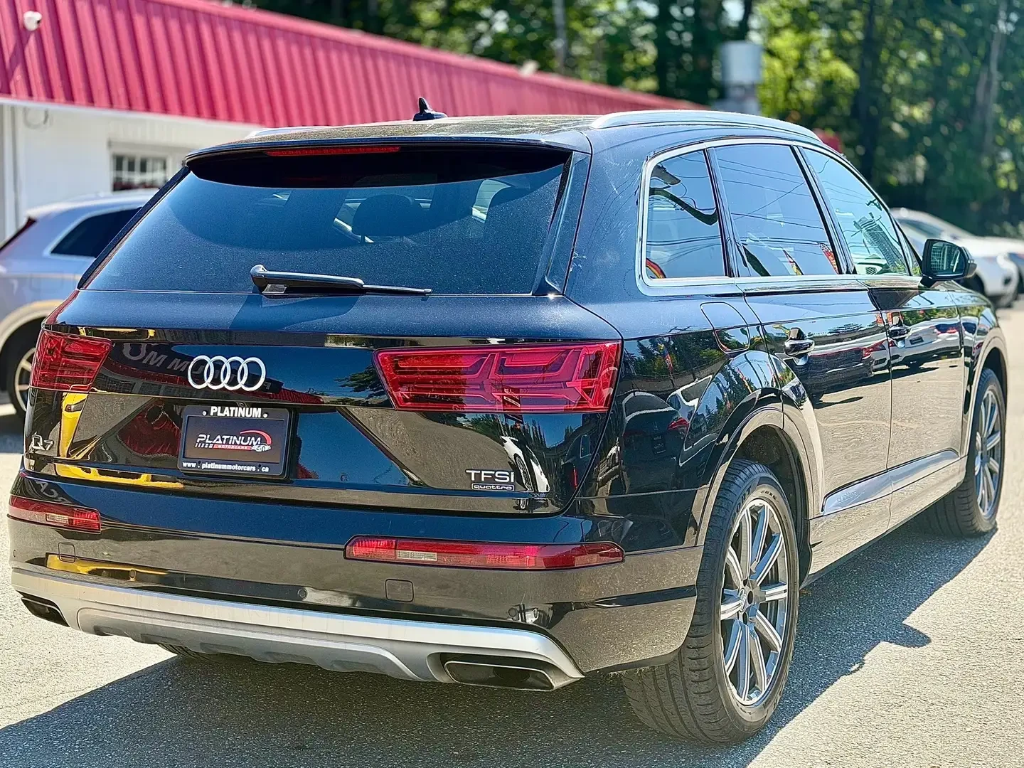 Audi Q7 3.0T* MATRIX* ОБДУХВАНЕ* BOSE* ДИСТРОНИК* 360КАМЕР, снимка 2 - Автомобили и джипове - 56164905
