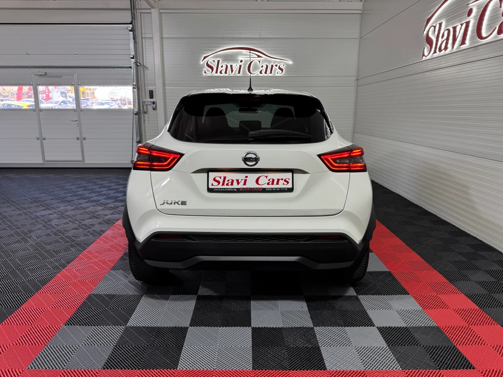 Nissan Juke 1.0 DIG-T TEKNA - 110.000 km!, снимка 5 - Автомобили и джипове - 56267052