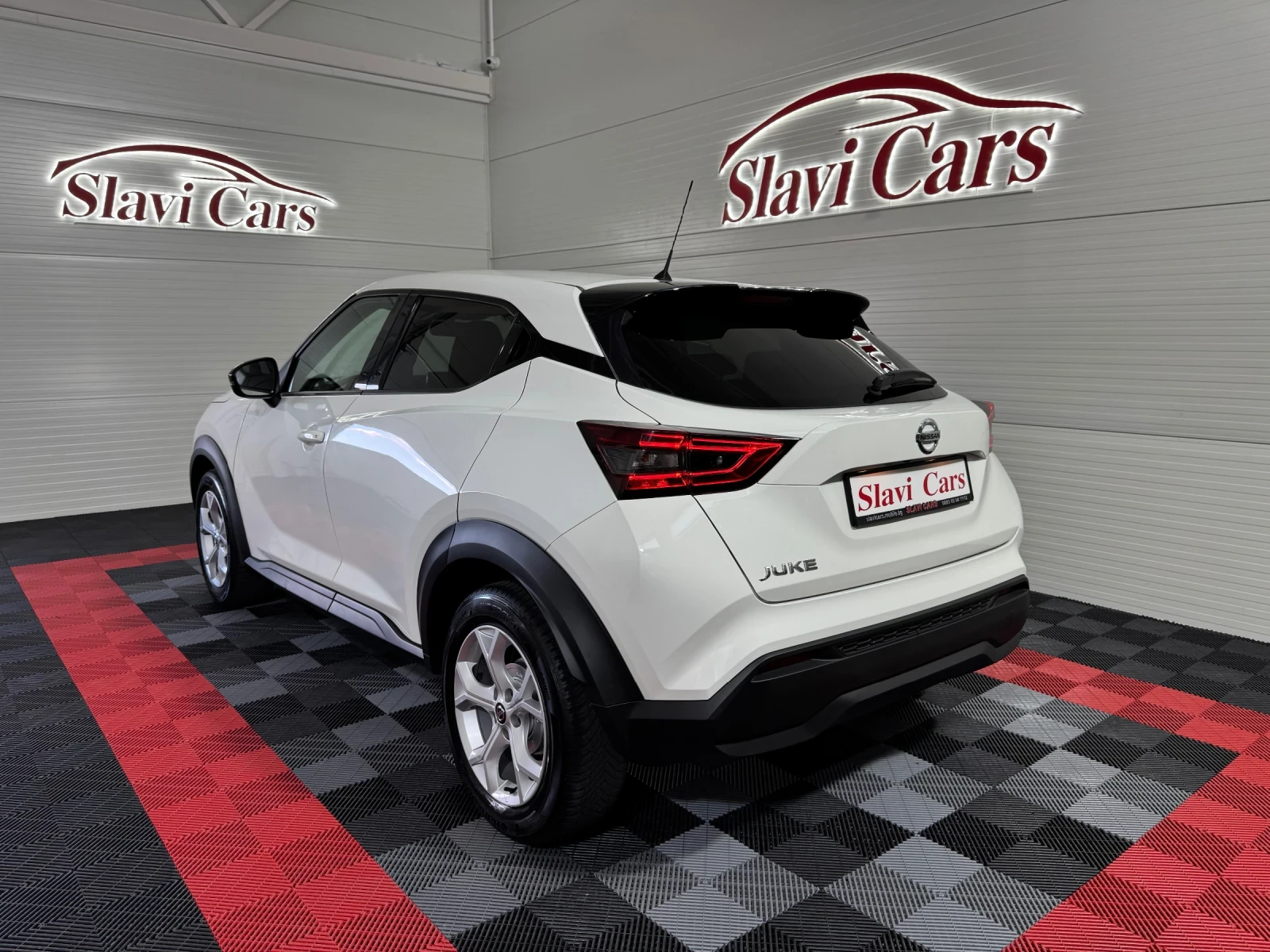 Nissan Juke 1.0 DIG-T TEKNA - 110.000 km!, снимка 4 - Автомобили и джипове - 56267052
