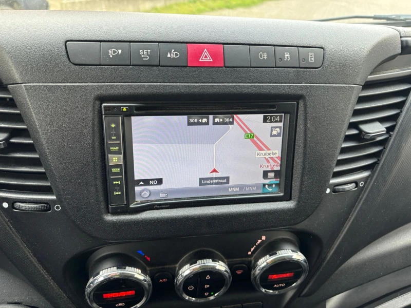 Iveco 35c15 3.0L* БОРД* 175000км* КЛИМА* 3.5т N1, снимка 11 - Бусове и автобуси - 52743296