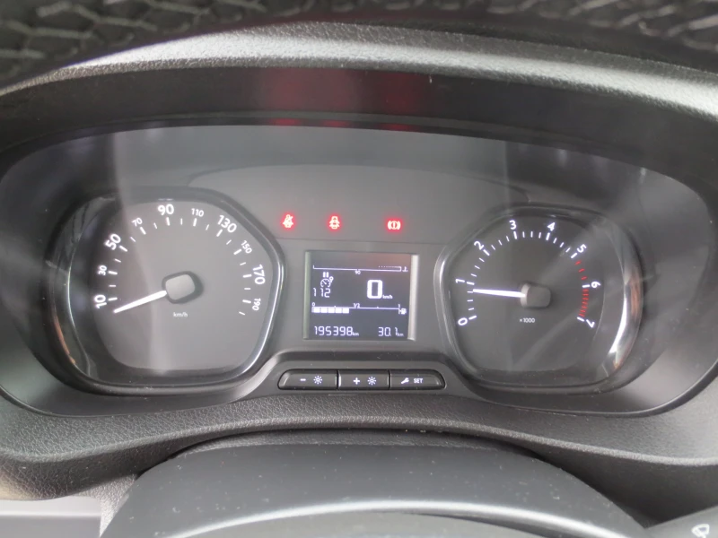 Toyota Proace 2.0 D-4D , снимка 11 - Бусове и автобуси - 52904769