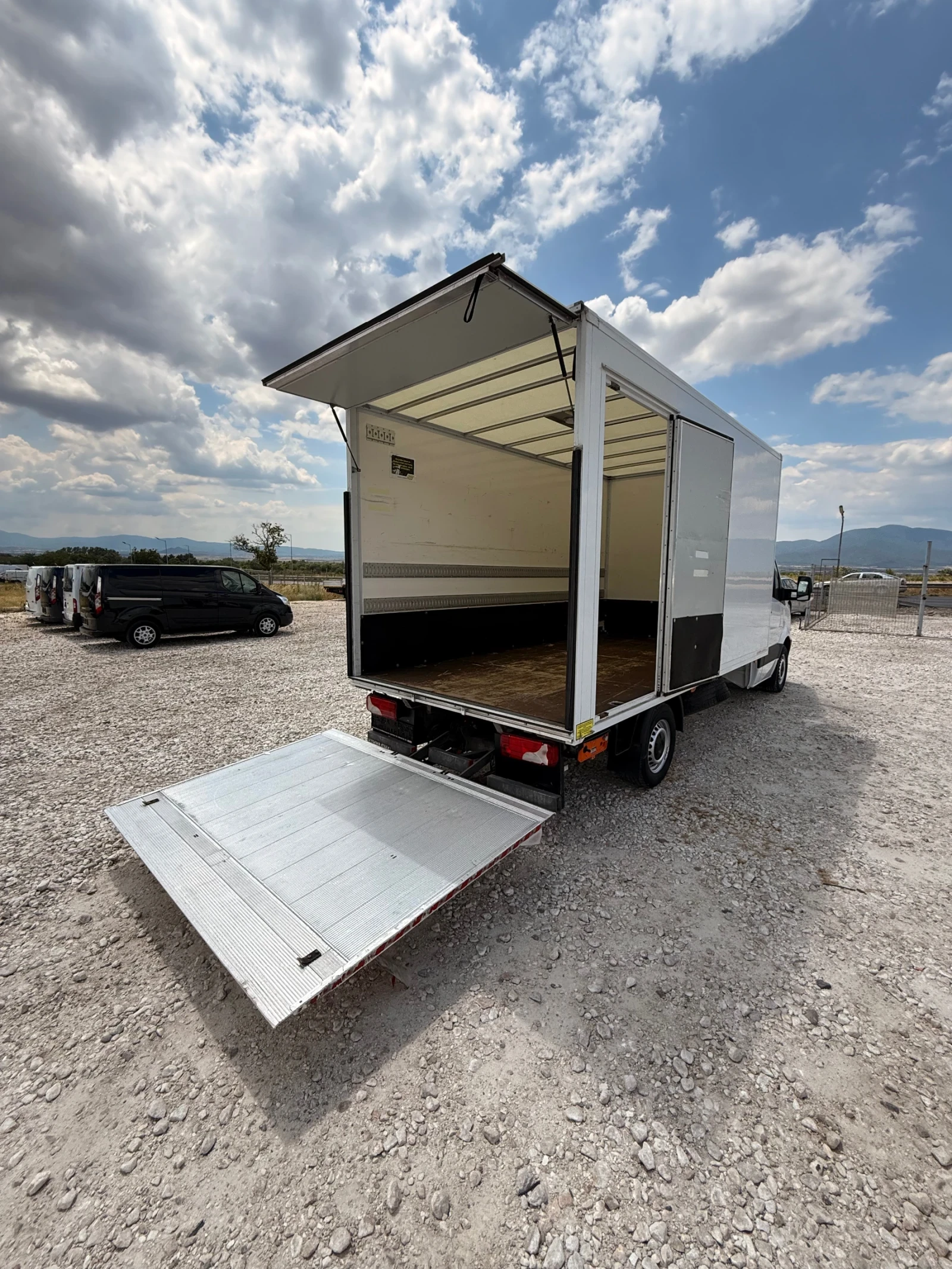 Mercedes-Benz Sprinter 316 Пд.Борд-Климатик - изображение 9