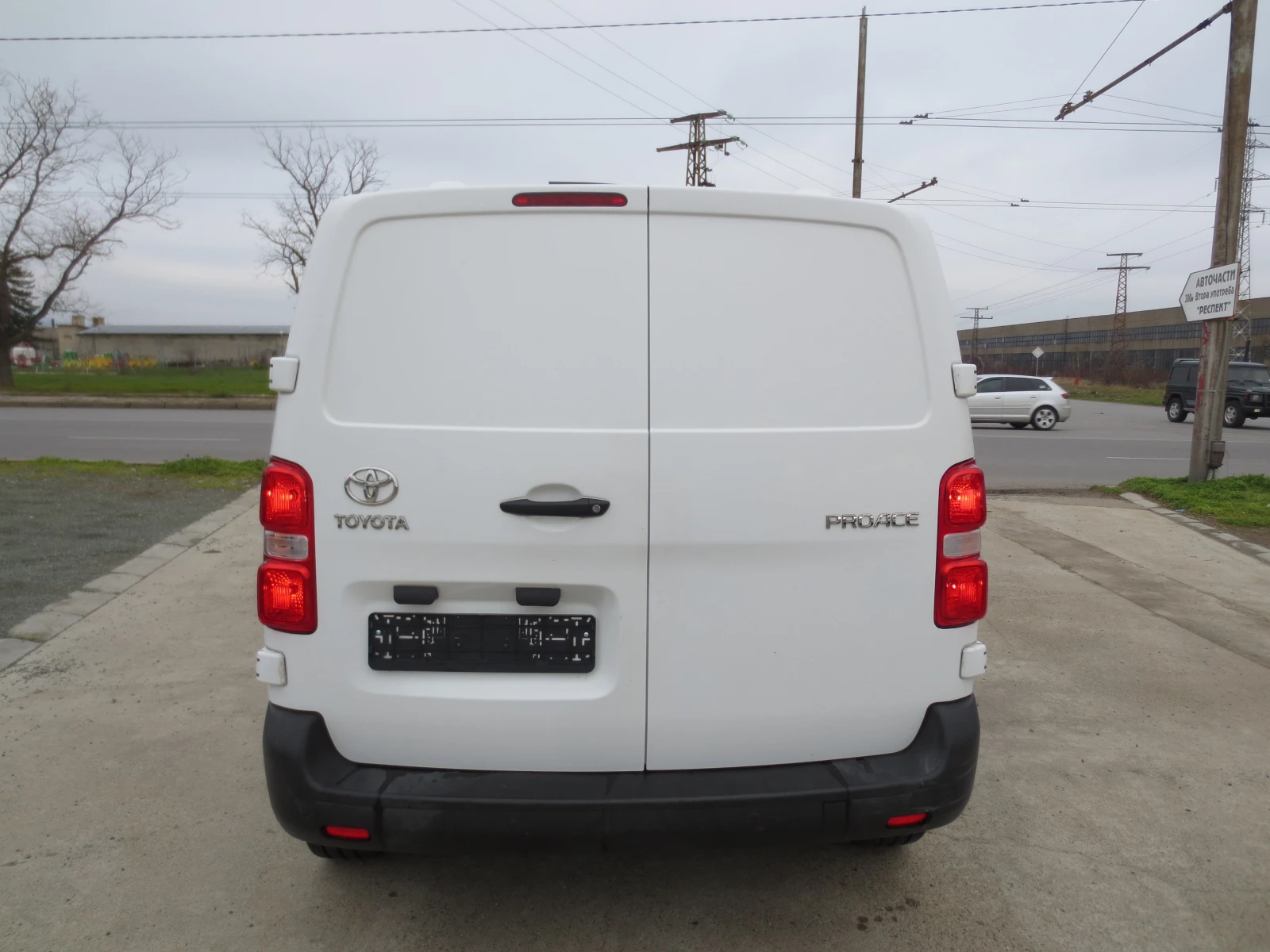 Toyota Proace 2.0 D-4D  - изображение 6