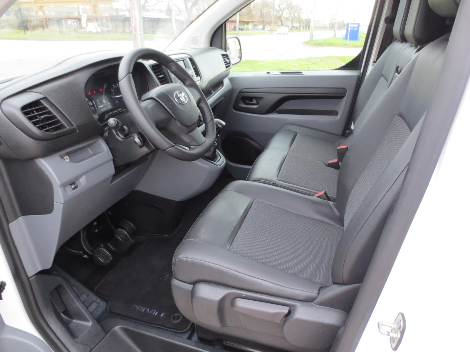 Toyota Proace 2.0 D-4D  - изображение 9