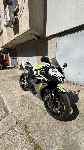 Honda Cbr 600RR | Mobile.bg    15