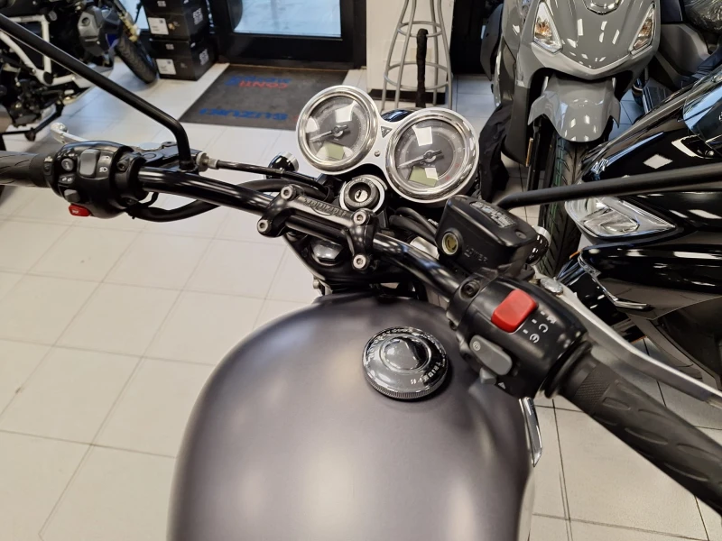 Triumph Bonneville T120 -black -LIZING, снимка 5 - Мотоциклети и мототехника - 53263317