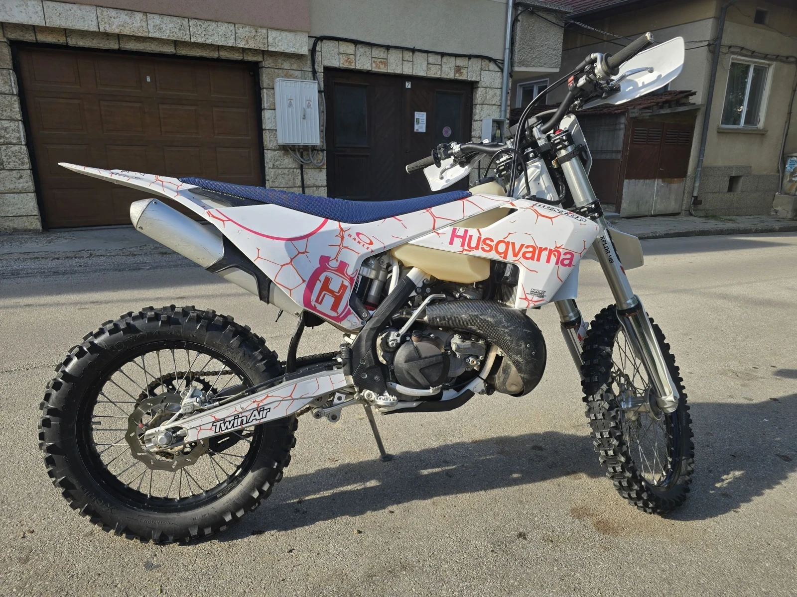 Husqvarna TE 300, снимка 2 - Мотоциклети и мототехника - 55316079