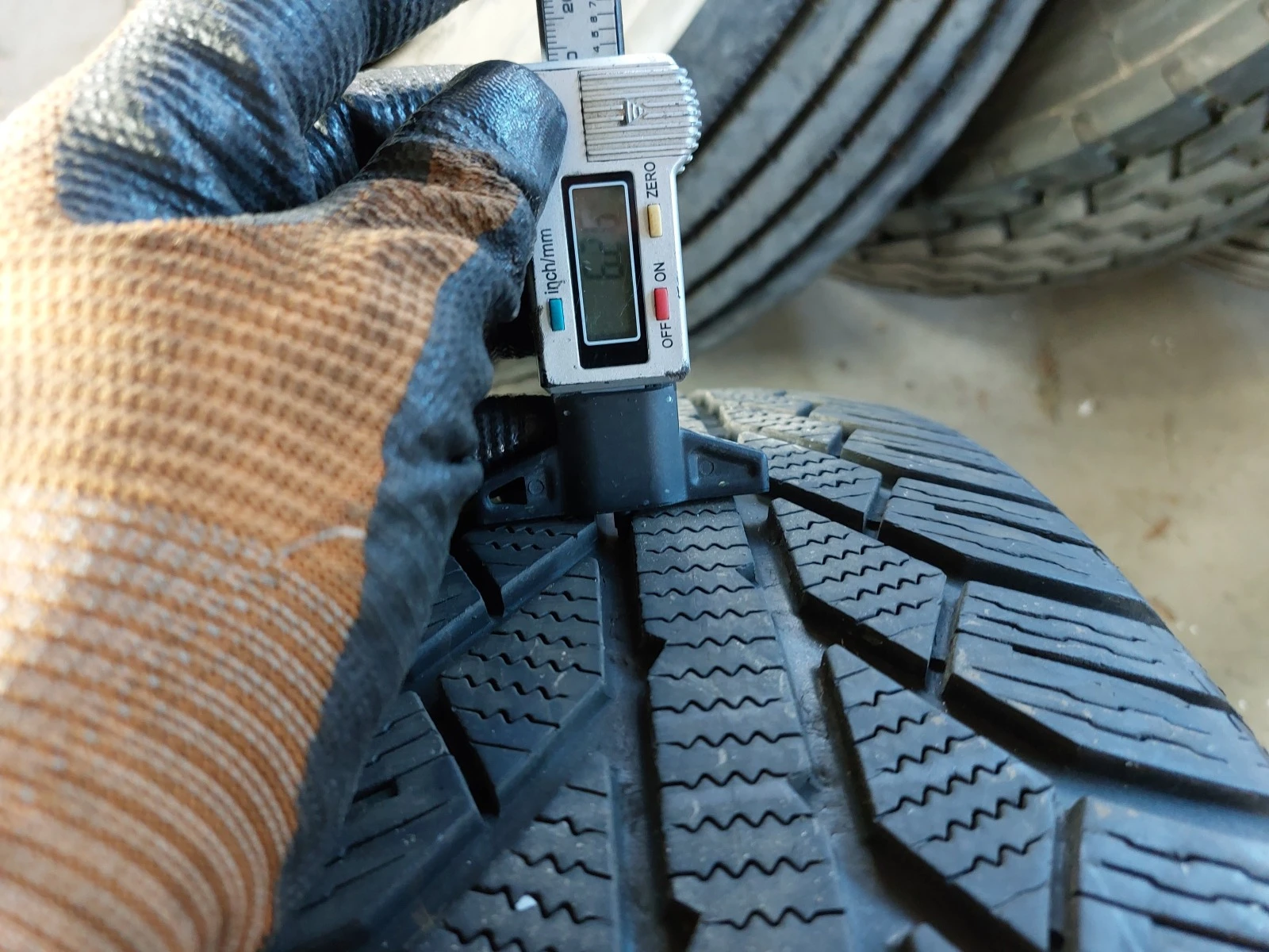  215/70R16 | Mobile.bg   2