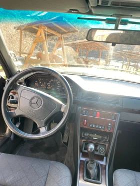 Mercedes-Benz 124 Mercedes 124 2.5 TD, снимка 11