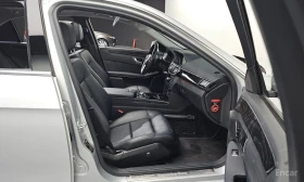 Mercedes-Benz E 300, снимка 12