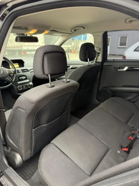 Mercedes-Benz C 220, снимка 7