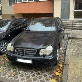 Mercedes-Benz C 200, снимка 1