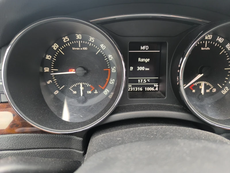 Skoda Superb 2.0    4?4, снимка 15 - Автомобили и джипове - 51827267