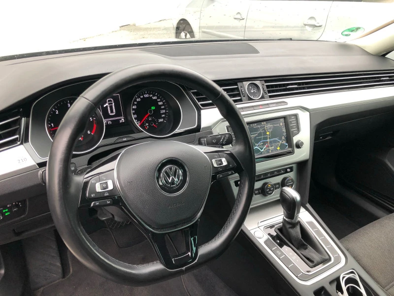 VW Passat B8, снимка 6 - Автомобили и джипове - 47646690