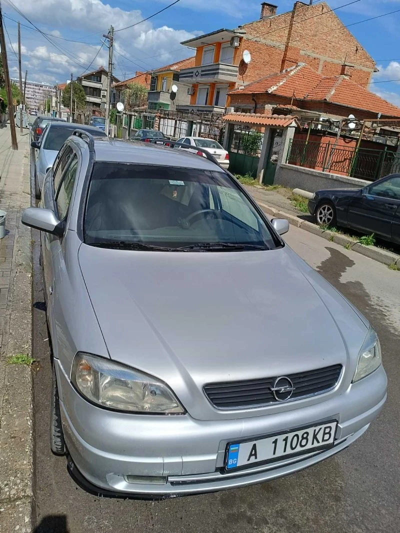 Opel Astra, снимка 1 - Автомобили и джипове - 47732071