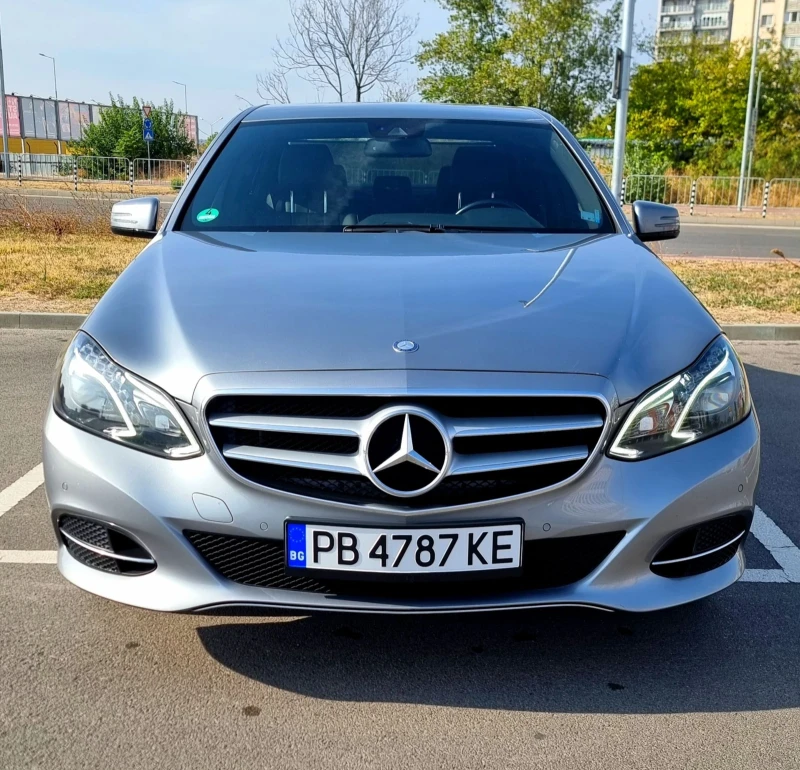 Mercedes-Benz E 250 Бензин, Германия, Пълна Сервизна История, снимка 2 - Автомобили и джипове - 47552796