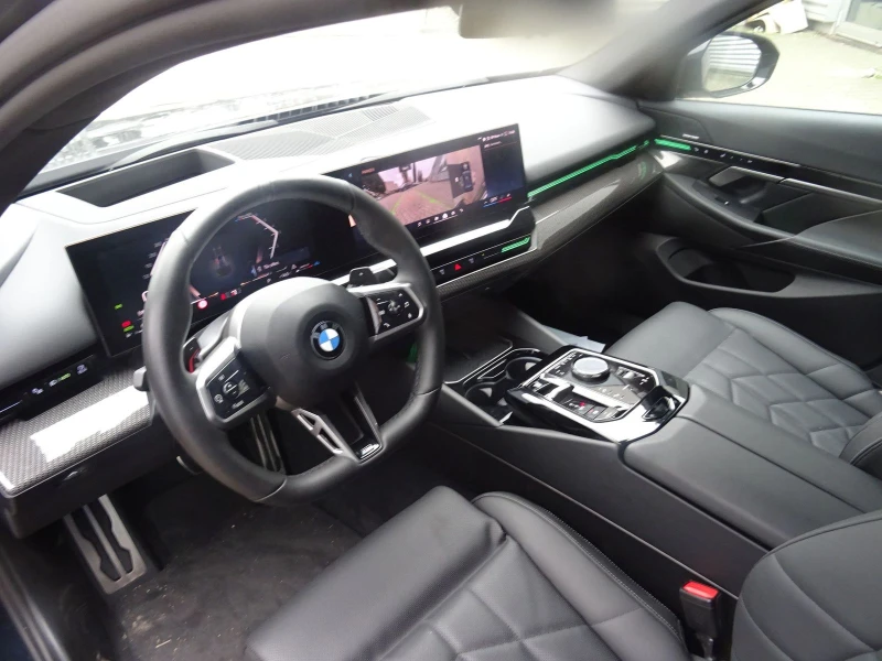 BMW 520 d/ xDrive/ M-SPORT/ NEW MODEL/ H&K/ HEAD UP/ 360/, снимка 7 - Автомобили и джипове - 48664261