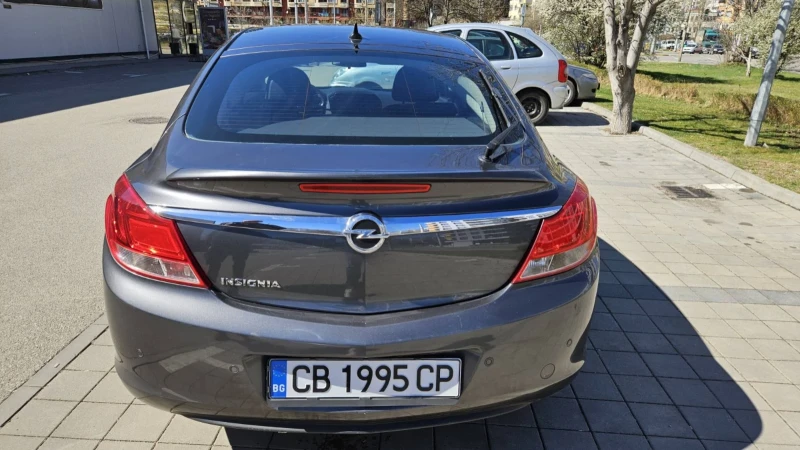 Opel Insignia Insignia, снимка 6 - Автомобили и джипове - 50995461