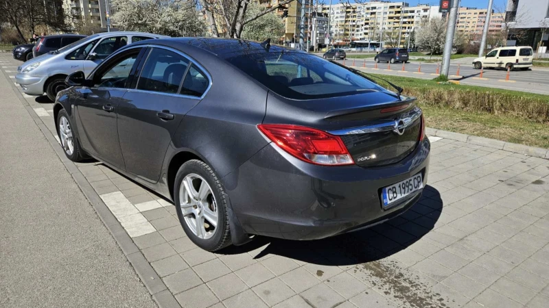 Opel Insignia Insignia, снимка 4 - Автомобили и джипове - 50995461