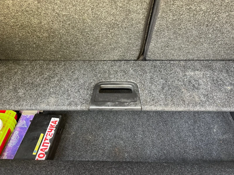 Nissan Note 1.6i Exclusive, снимка 10 - Автомобили и джипове - 51503530