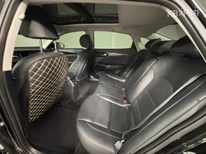 Kia K7 Hybrid Noblesse Basic Type, снимка 15 - Автомобили и джипове - 51523996