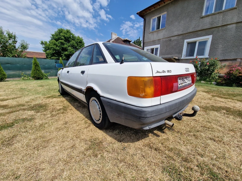 Audi 80 1.8, снимка 4 - Автомобили и джипове - 52348001