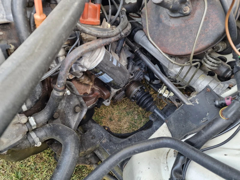 Audi 80 1.8, снимка 9 - Автомобили и джипове - 52348001