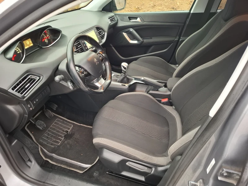 Peugeot 308 1.6hdi, снимка 10 - Автомобили и джипове - 52627572