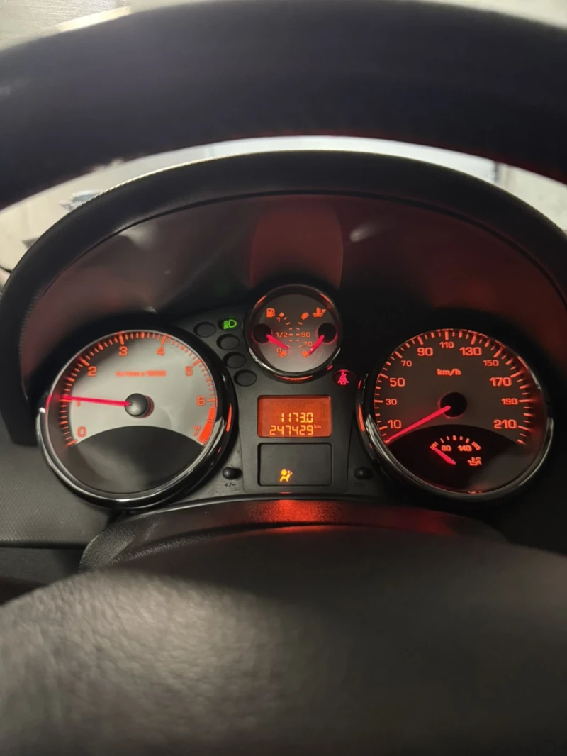 Peugeot 207 1.4i 90, снимка 10 - Автомобили и джипове - 53124151