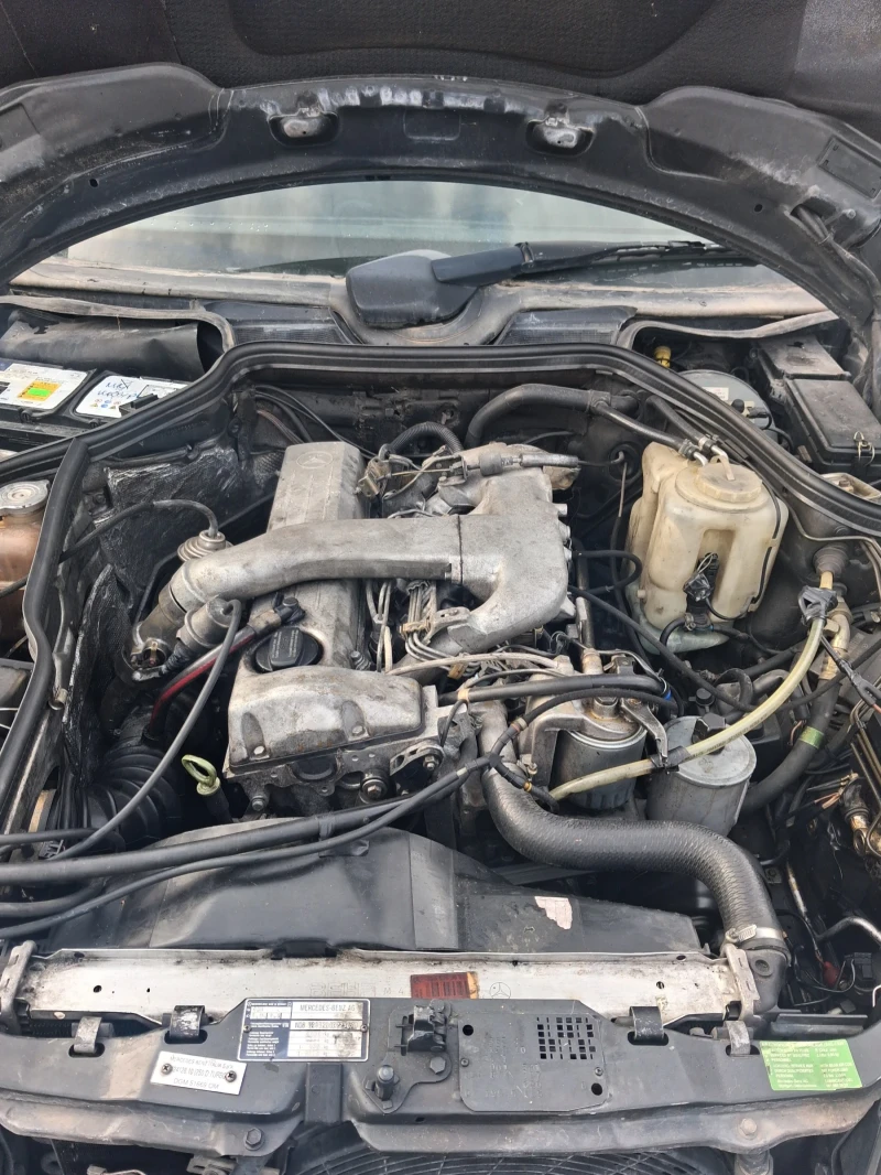 Mercedes-Benz 124 Mercedes 124 2.5 TD, снимка 12 - Автомобили и джипове - 53474195