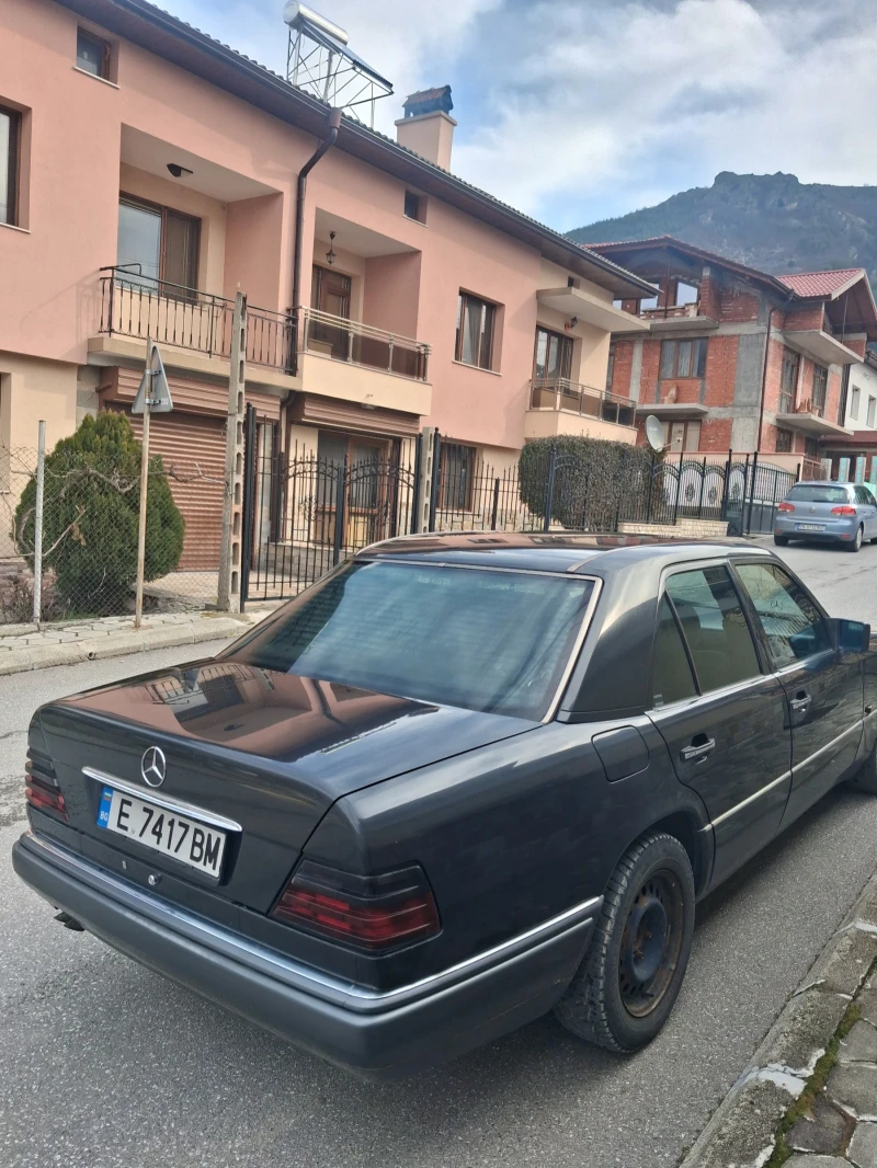 Mercedes-Benz 124 Mercedes 124 2.5 TD, снимка 5 - Автомобили и джипове - 53474195