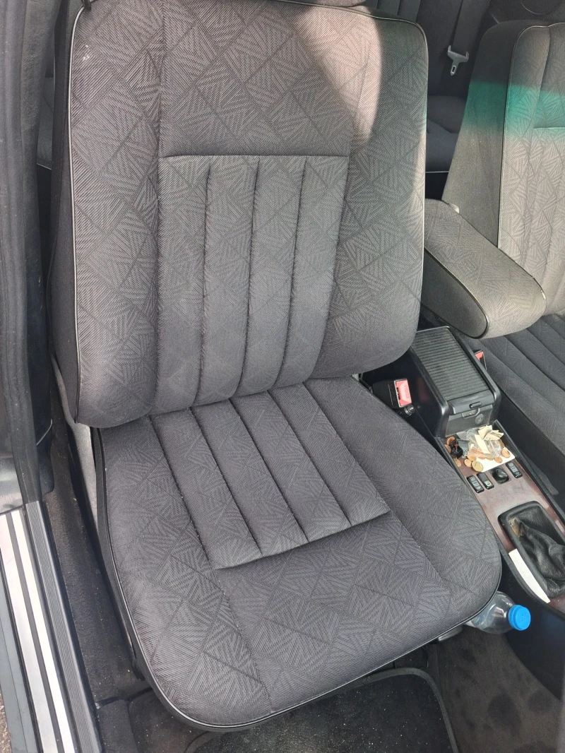 Mercedes-Benz 124 Mercedes 124 2.5 TD, снимка 7 - Автомобили и джипове - 53474195