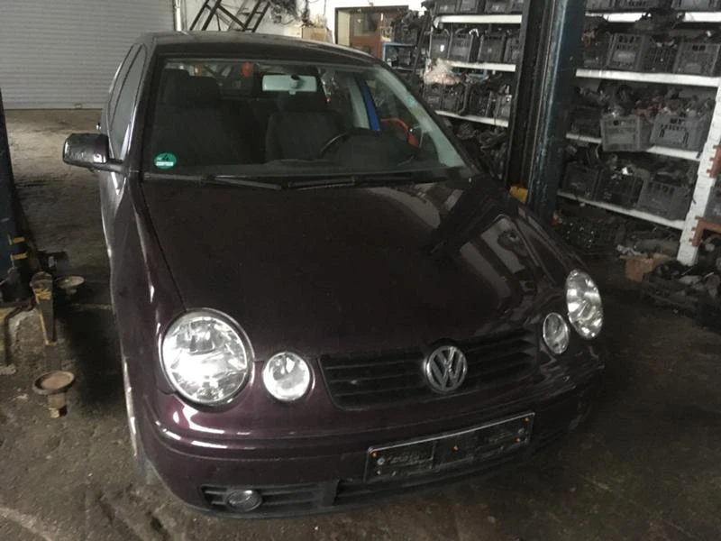 VW Polo, снимка 1 - Автомобили и джипове - 31711899