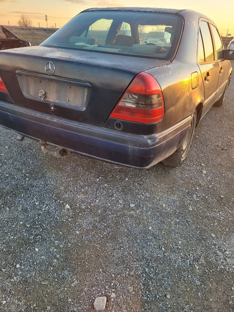 Mercedes-Benz C 180 W202 C180 само.на части, снимка 10 - Автомобили и джипове - 47353017