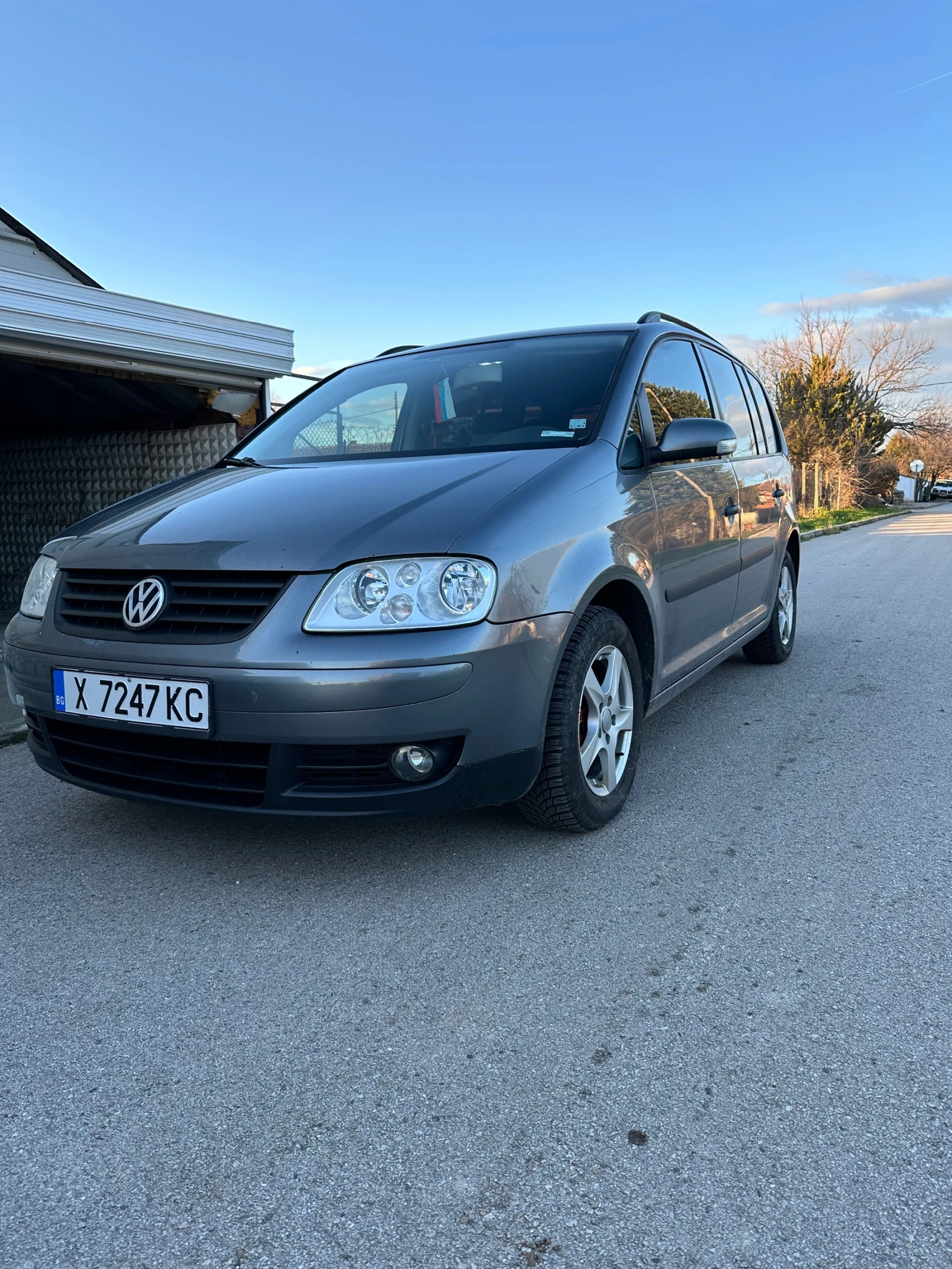 VW Touran 1.9 105 коня, снимка 1