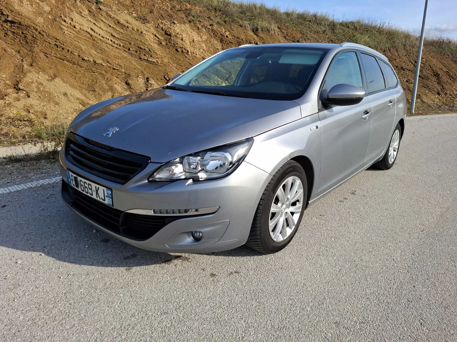 Peugeot 308 1.6hdi, снимка 1