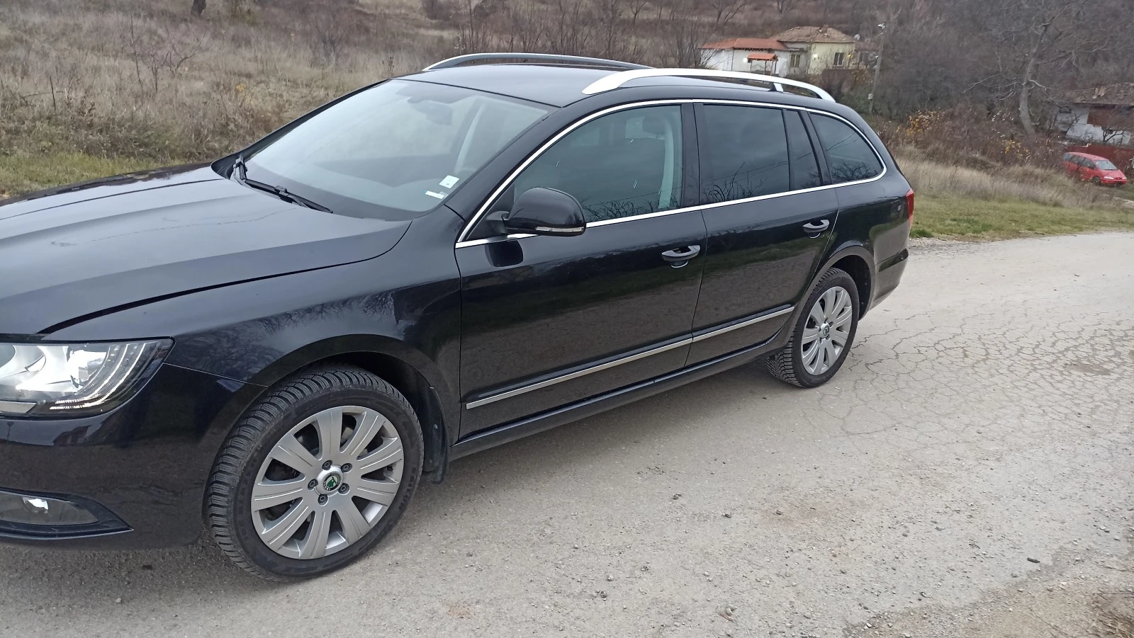 Skoda Superb 2.0  - изображение 2