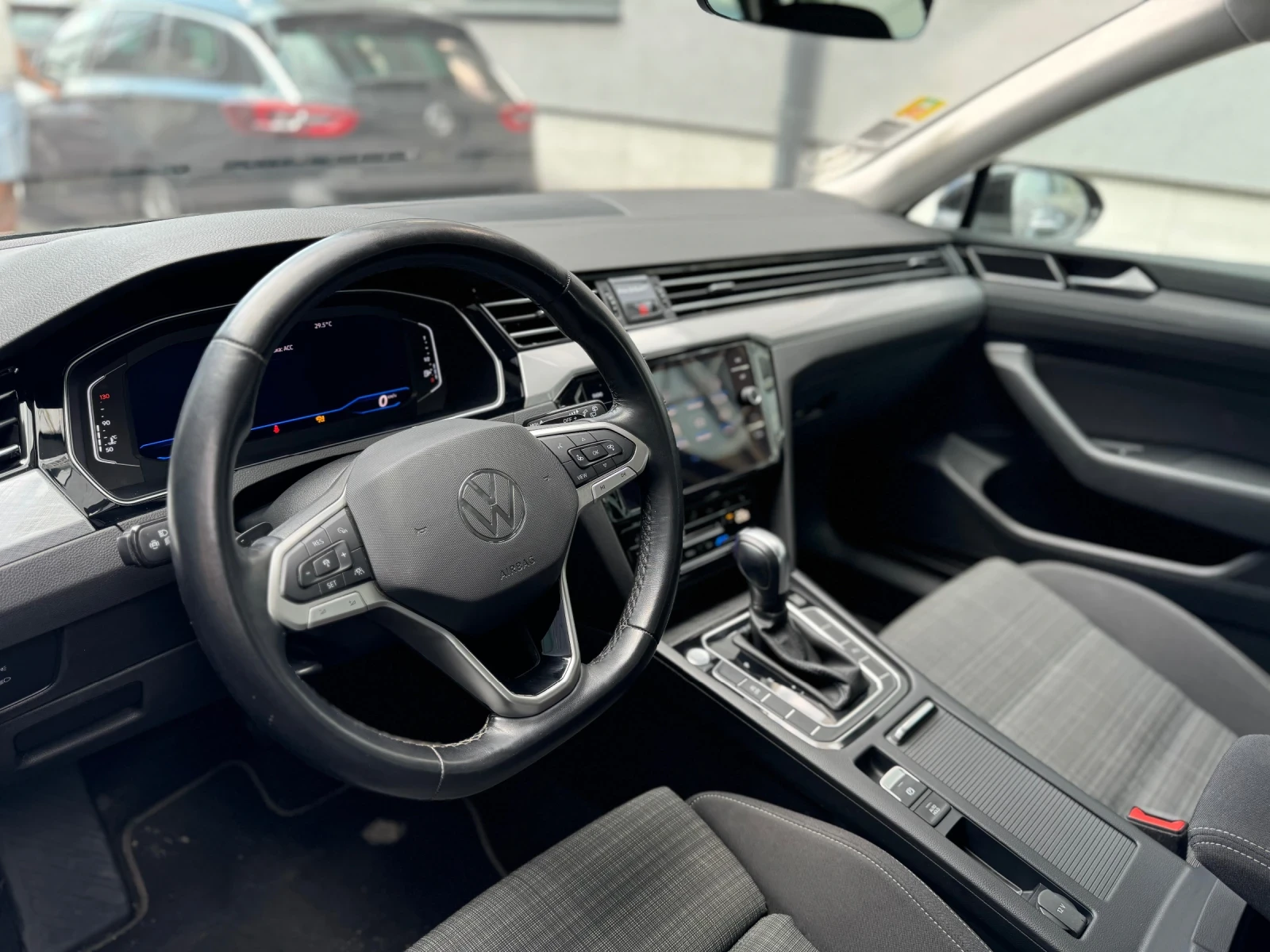 VW Passat 1.5 TSI Facelift Digital Cockpit  - изображение 7