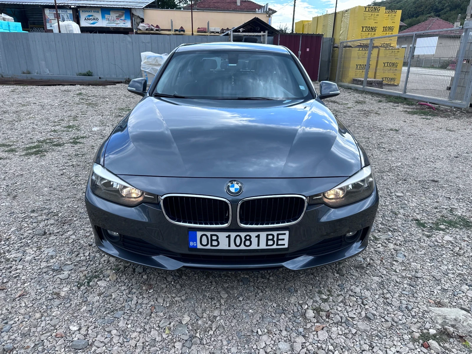 BMW 320 xDrive 184к.с. - изображение 2