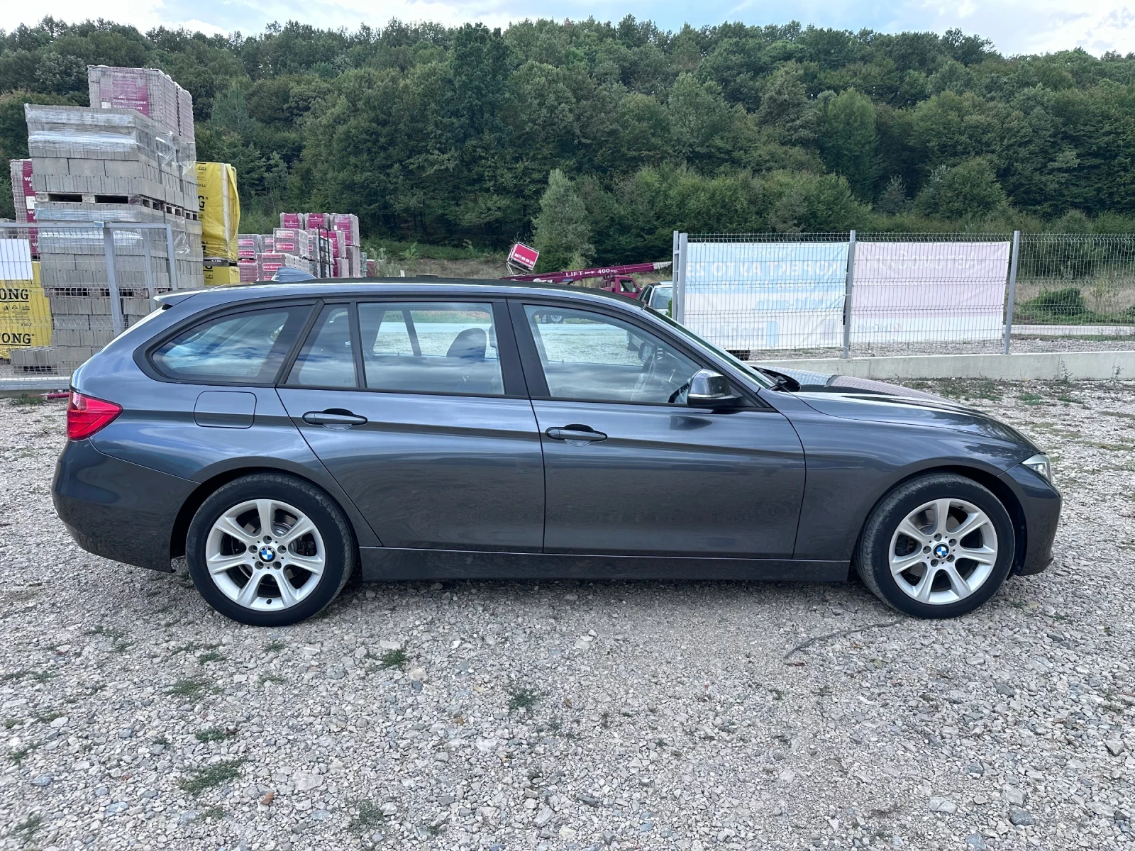 BMW 320 xDrive 184к.с. - изображение 4