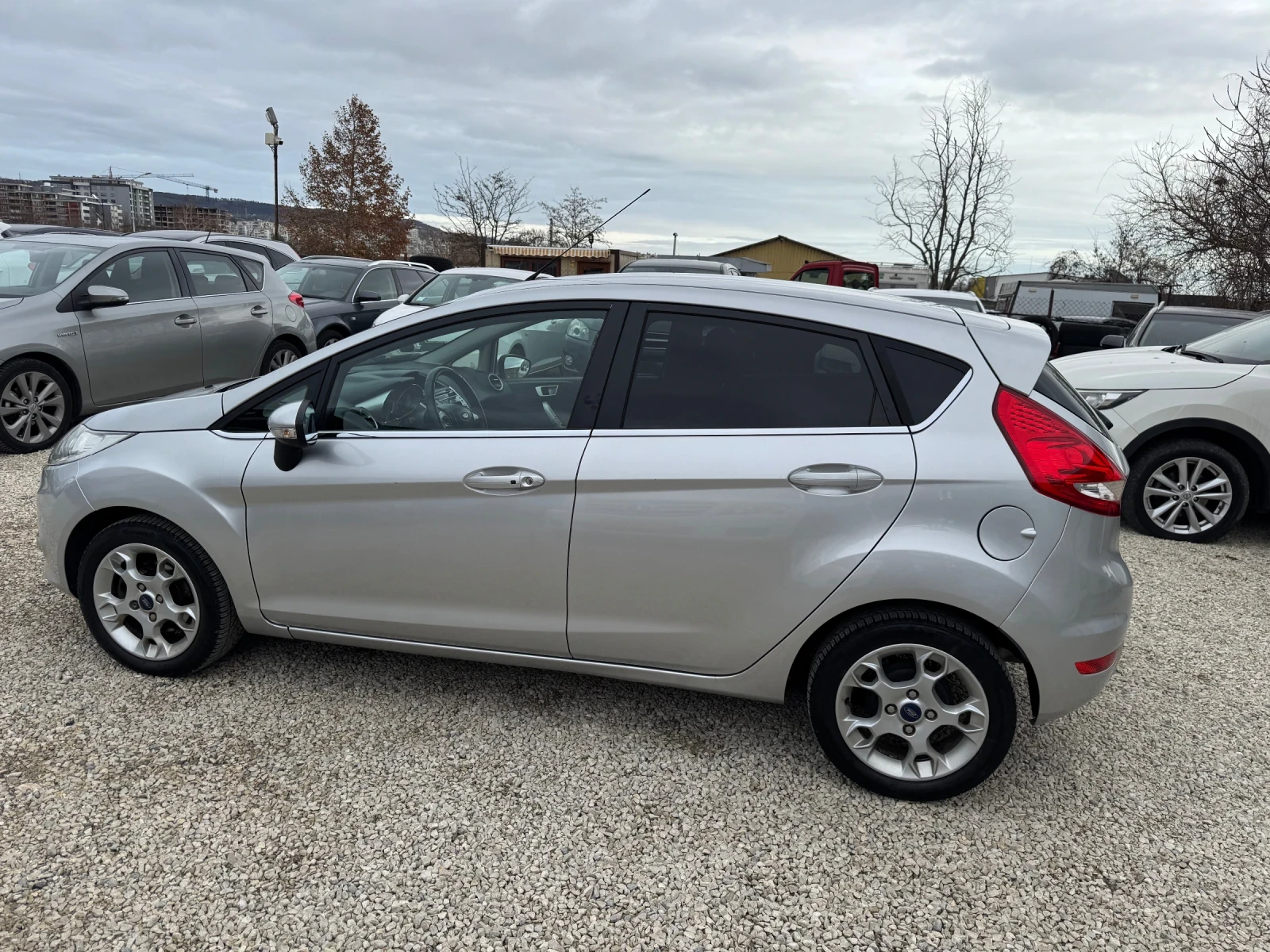 Ford Fiesta 1.4 I Gaz - изображение 6