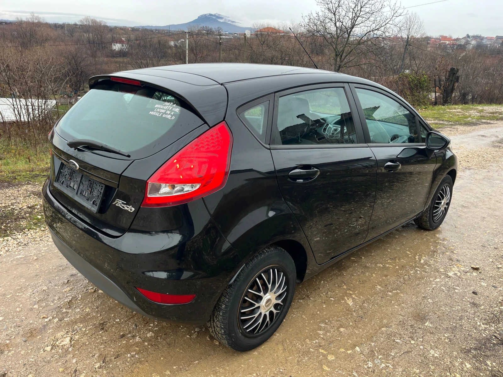 Ford Fiesta 144000 км - изображение 5