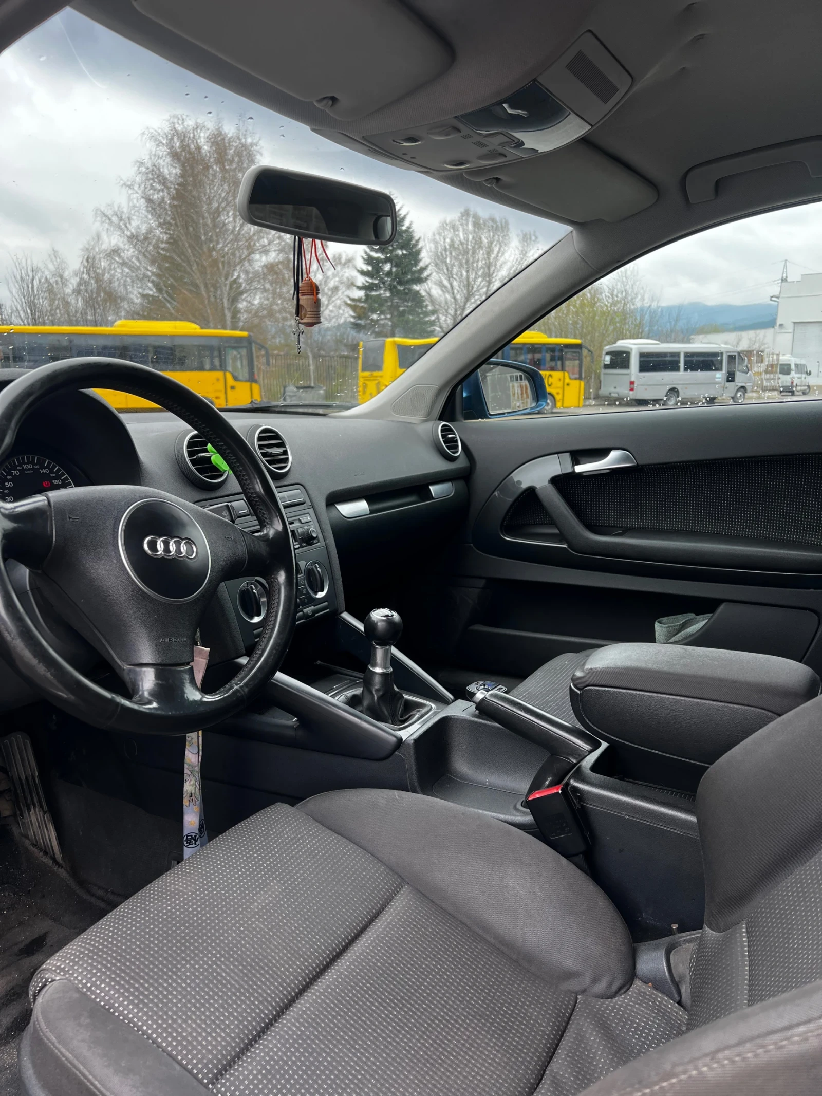 Audi A3 1.9 TDI 105 к.с - изображение 7