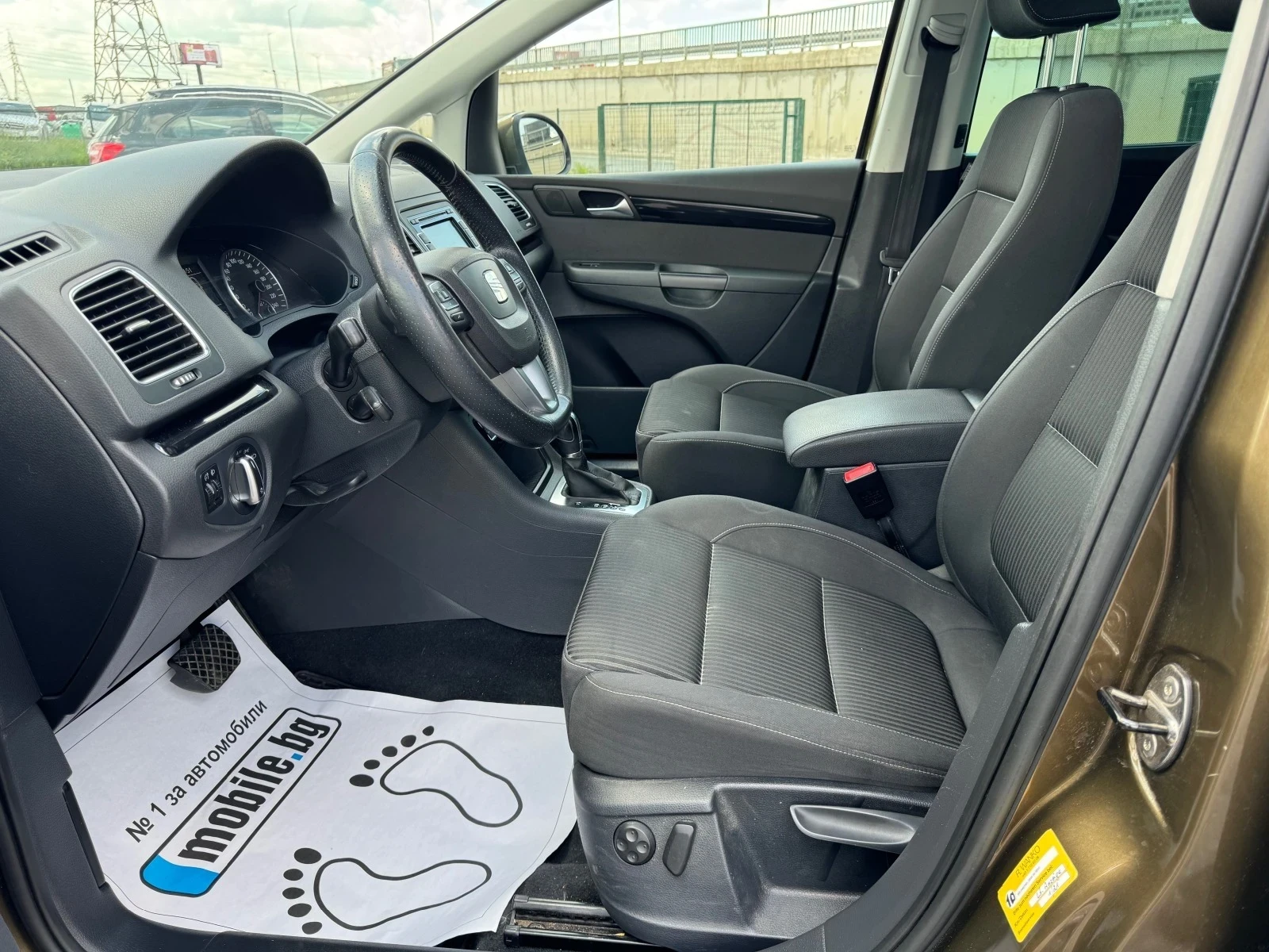 Seat Alhambra 2.0TDI Автомат Панорама Навигация - изображение 8