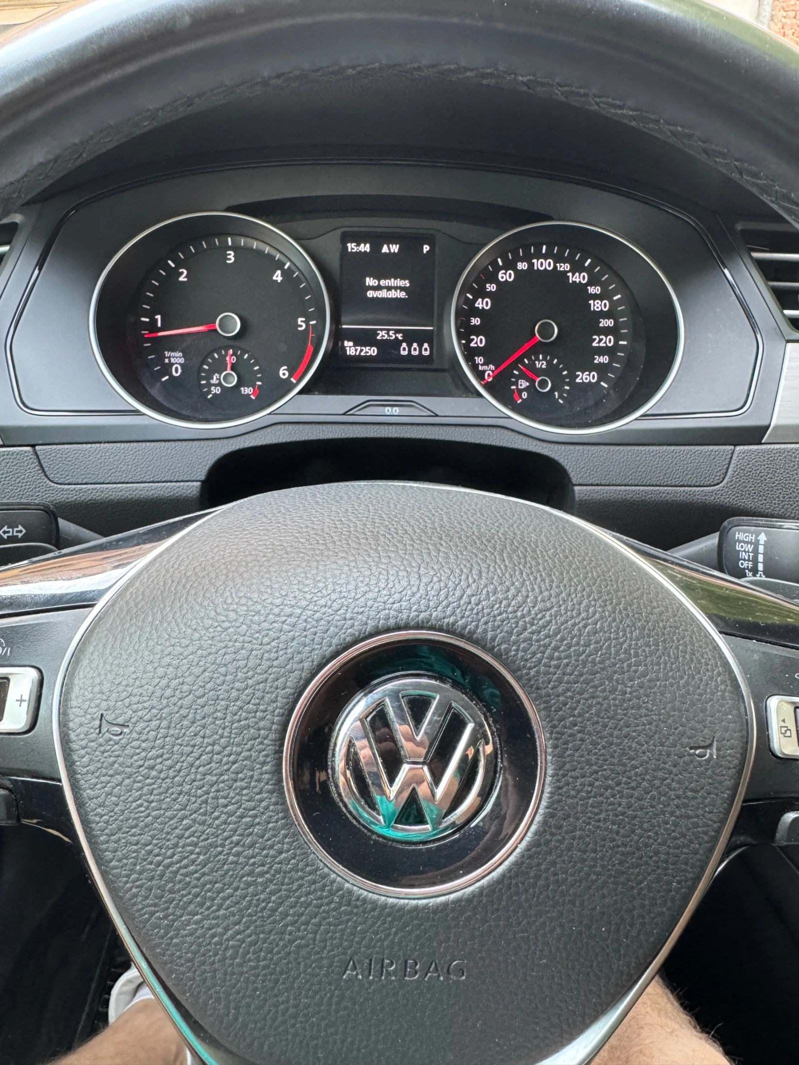 VW Passat 2.0 TDI 110 KW DSG 6  - изображение 7