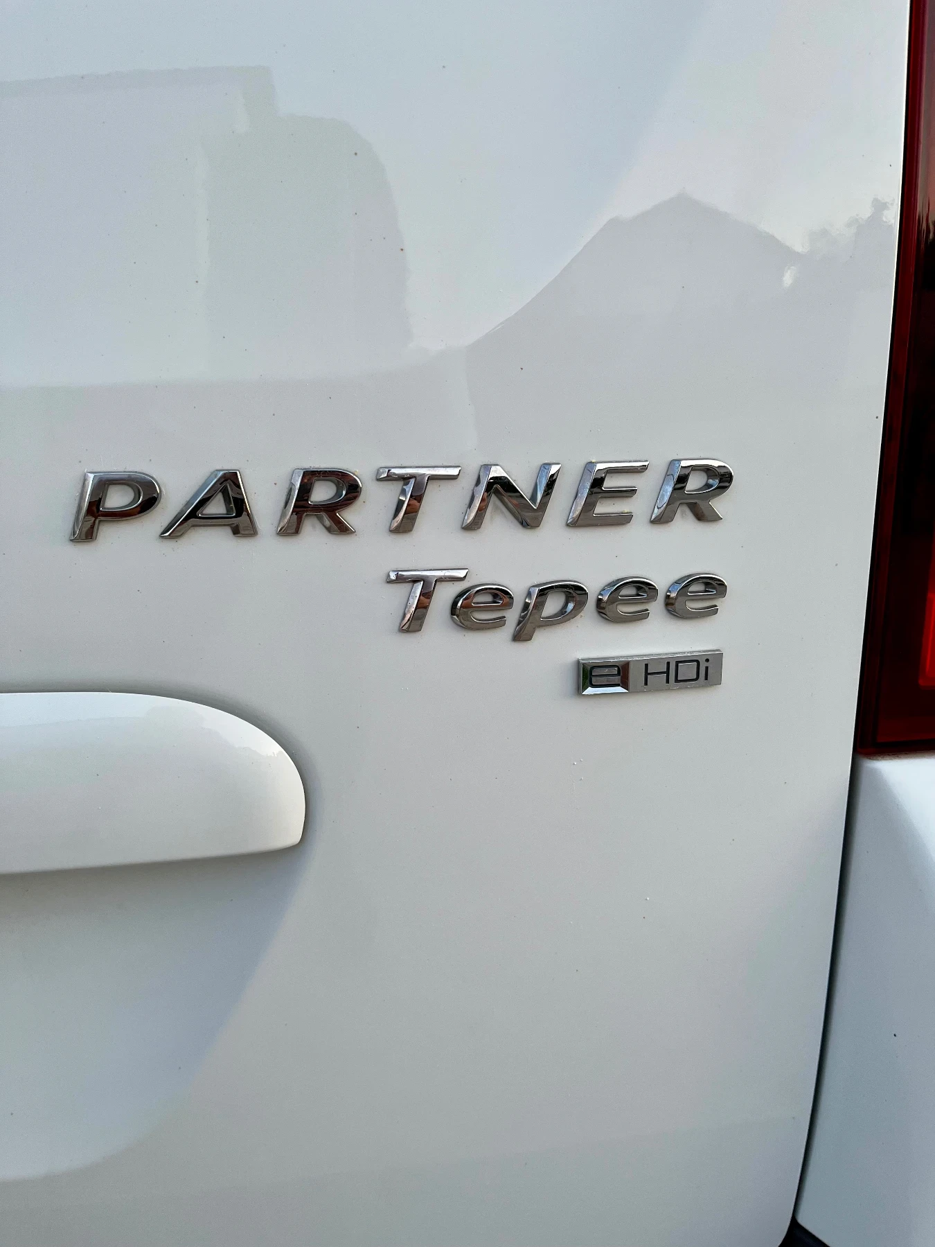 Peugeot Partner Tepee 1.6 E-HDI  - изображение 7