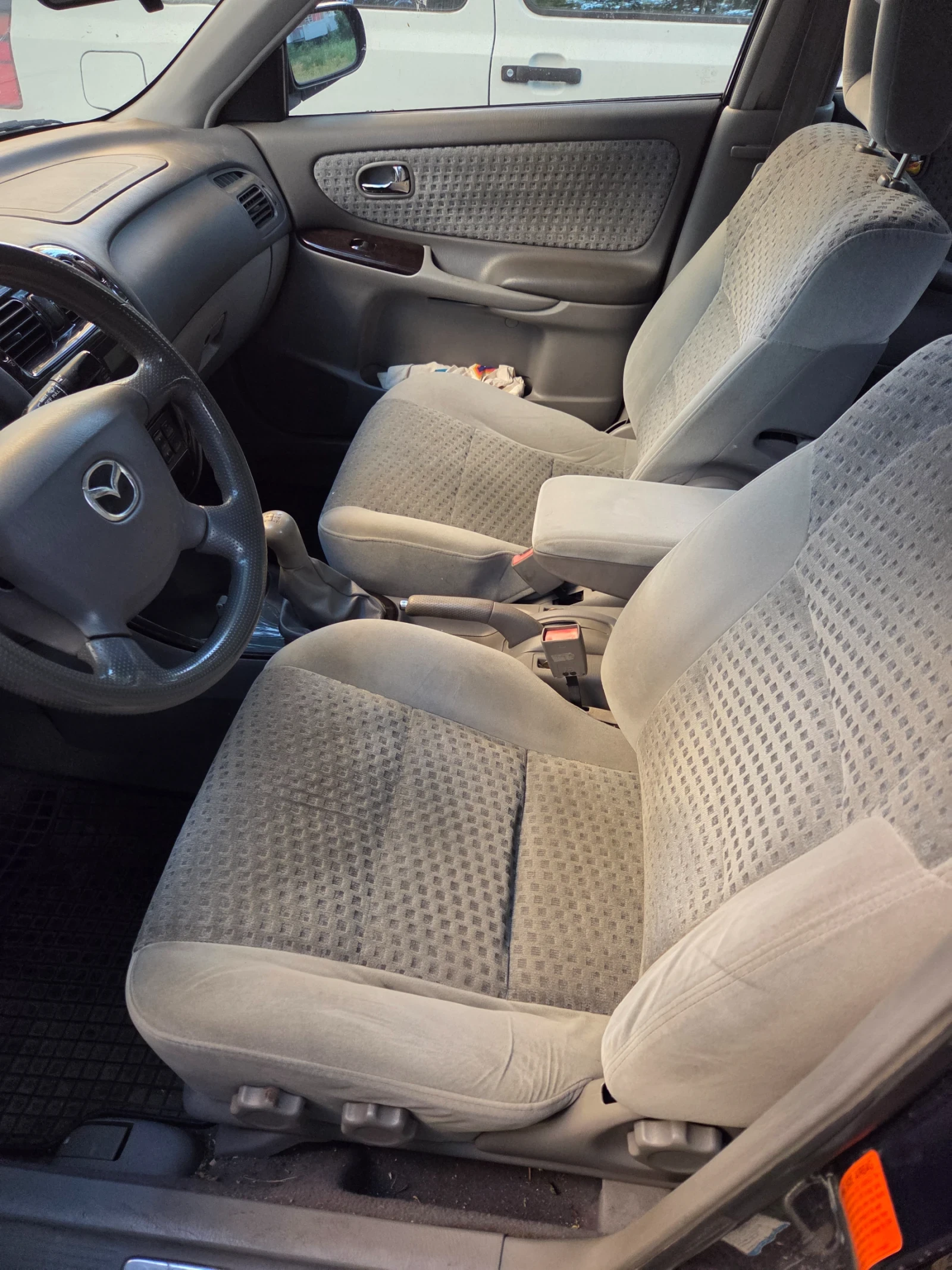 Mazda 626  - изображение 5