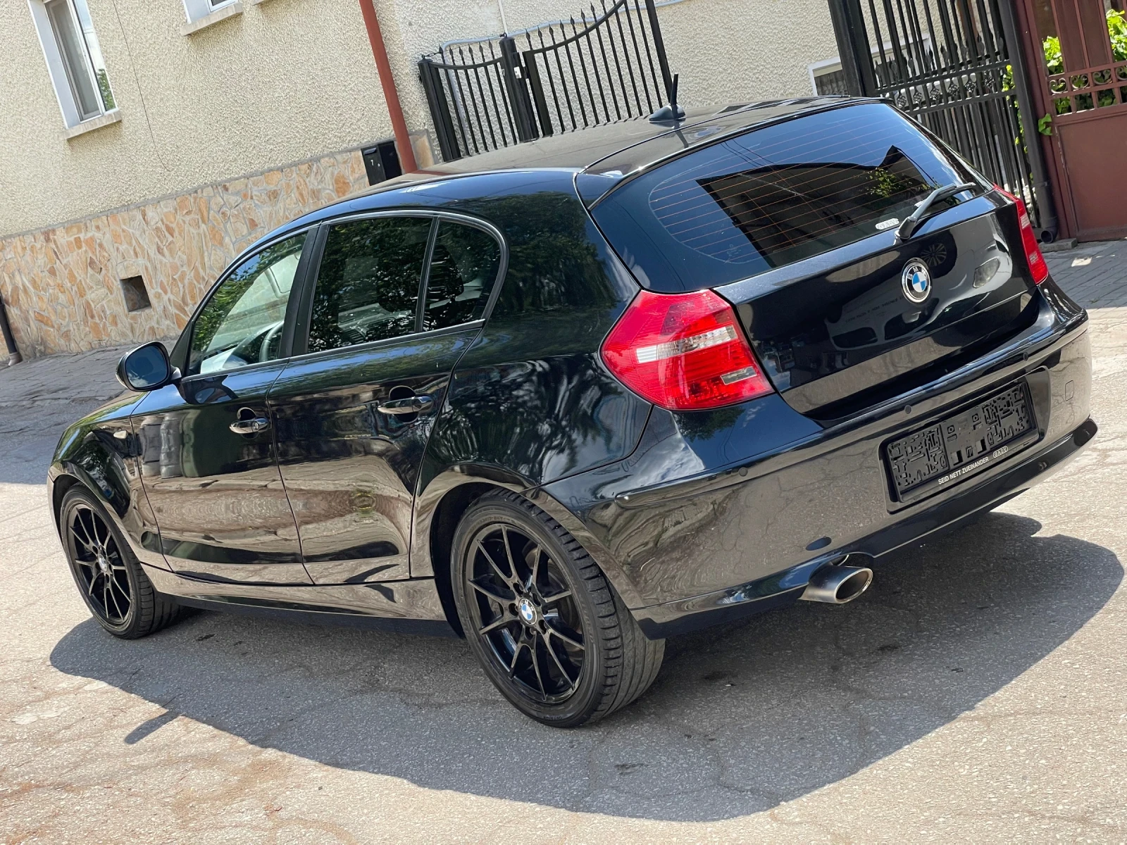 BMW 116 2.0D* 116kc* facelift*  - изображение 4